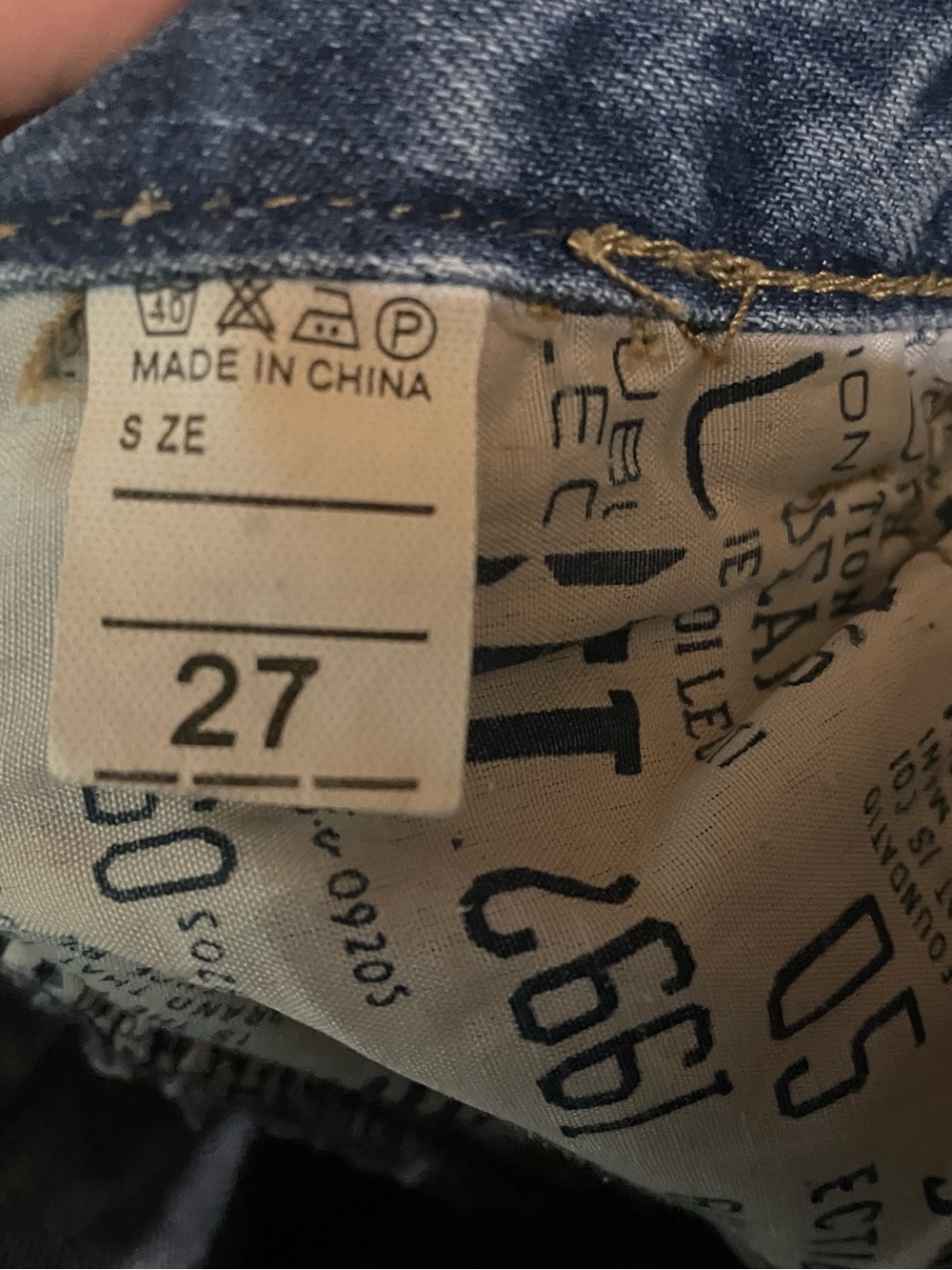 ✨ Tomorrow Jeans - Picture 6 of 6
